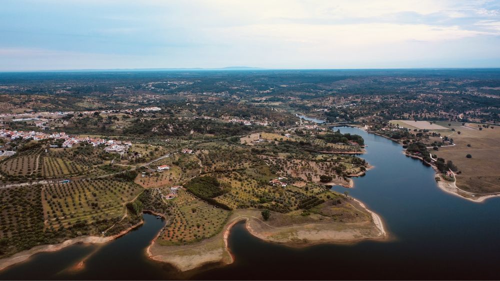 Fotografia e video profissional com recurso a drone ou blackmagic