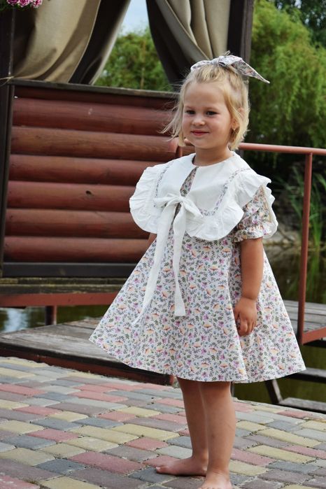 Сукня для дівчинки 3-4 роки
