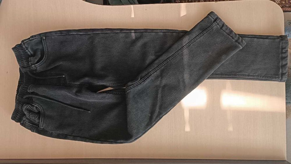 Дитячі речі на хлопчика  у відмінному стані 10-12 років зима,весна