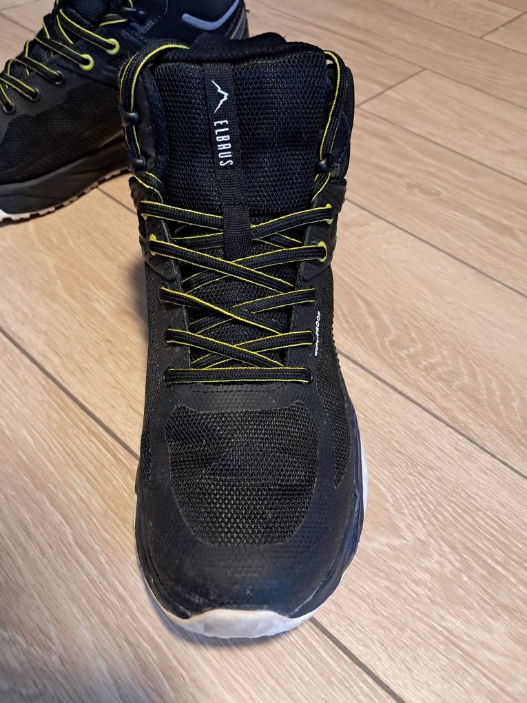 Buty zimowe 42 Elbrus
