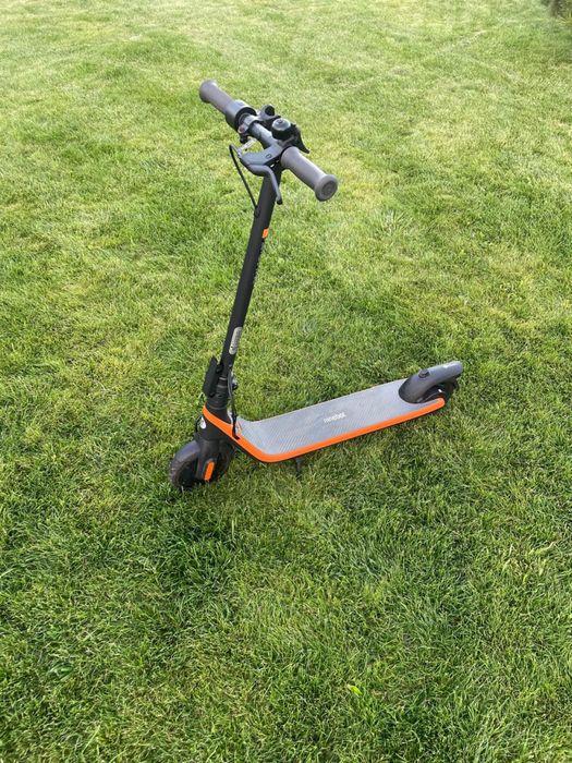 Електросамокат Ninebot eKickScooter ZING C2