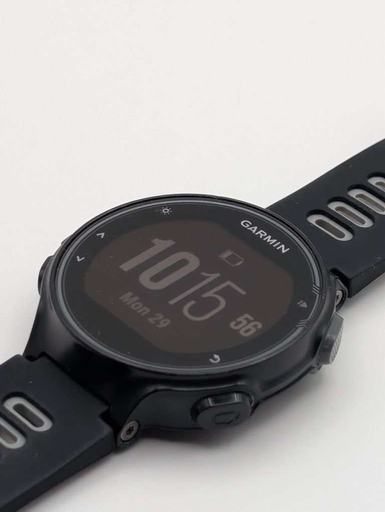 Garmin Forerunner 735XT