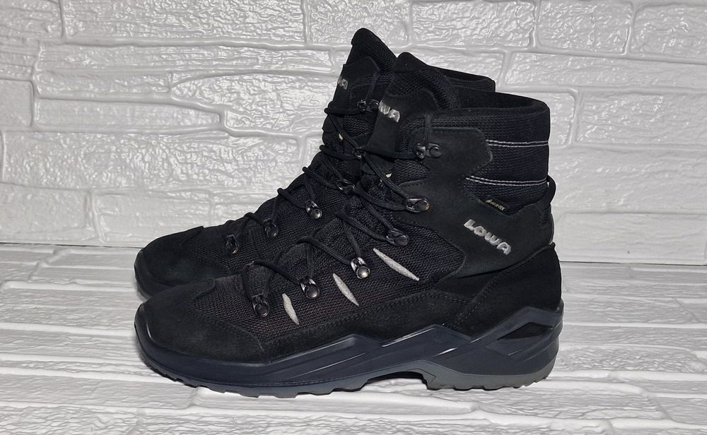 Зимові черевики Lowa Gore-Tex (38 розмір)
