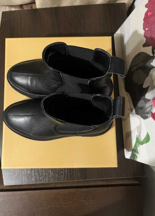 Черевики, челсі, напівчеревики