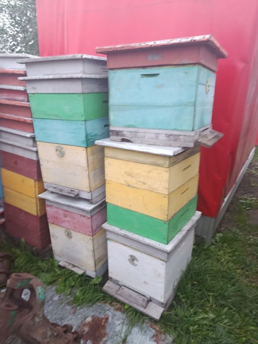 Продається інвентар для бджіл