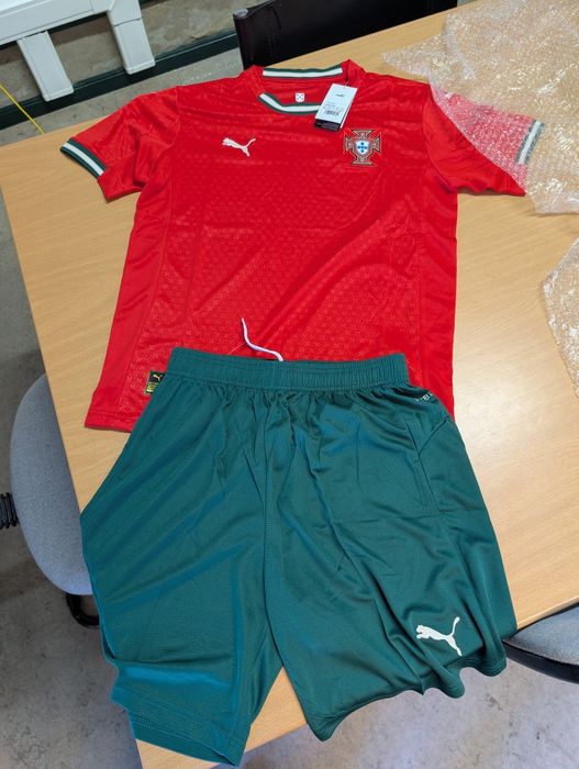 Equipamento de Portugal Tam. M
