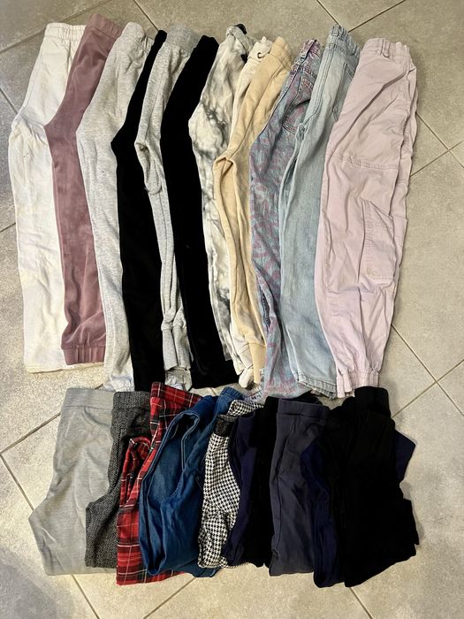 Rzeczy /paka rzeczy /zestaw  140/146  cm dla dziewczynki