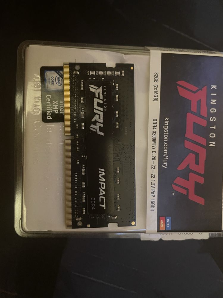 Оперативна памʼять для ноутбука Kingston FURY 16Gb DDR4 3200Mhz.