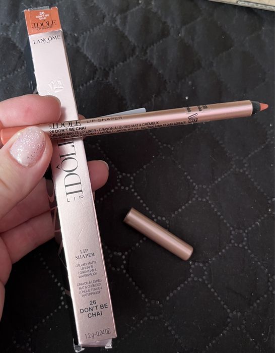 Lancome Idole konturowka do ust