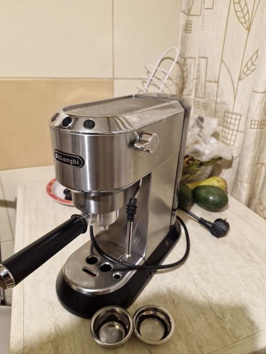 Expres delonghi delica ew685