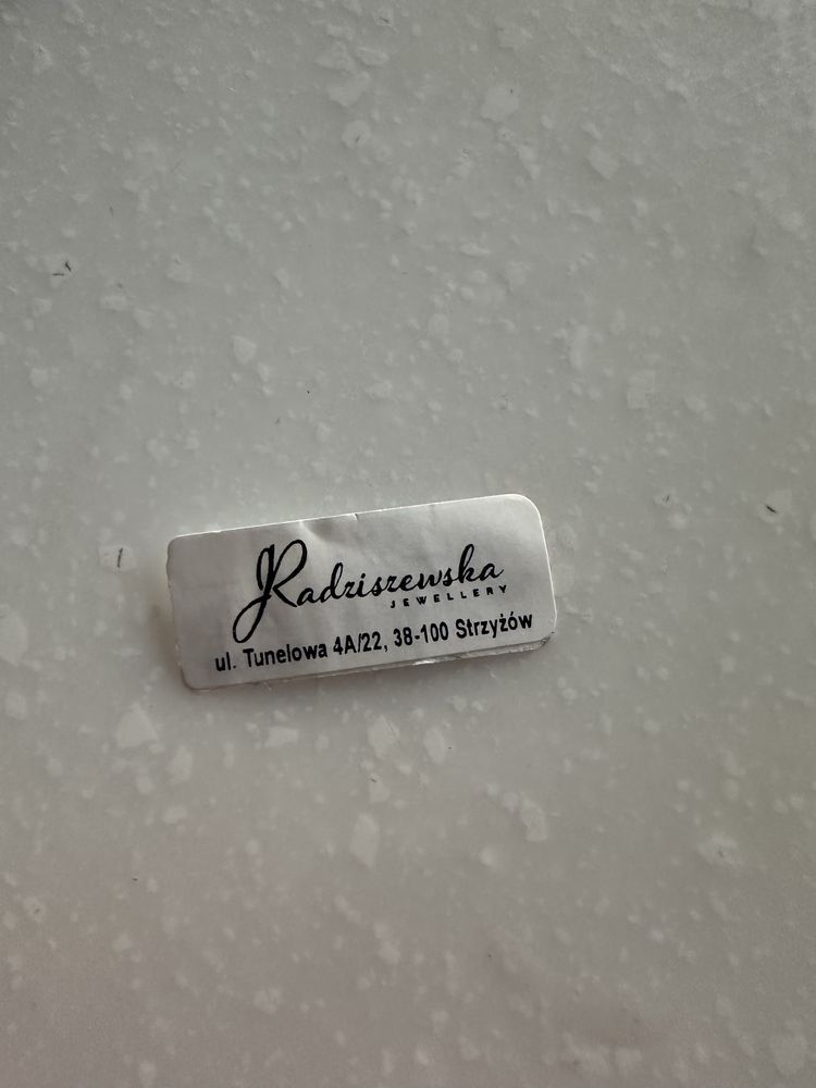 Eleganckie srebrne kolczyki w kształcie liści Swarovski