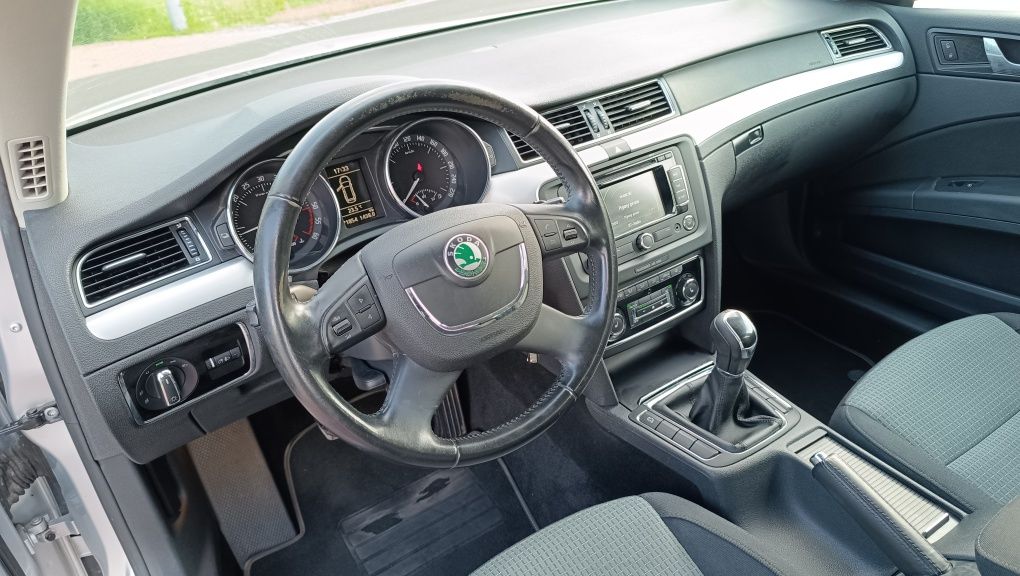 Skoda Superb 2 2.0 TDI cr, sreberko, klima, alumy, oryginał