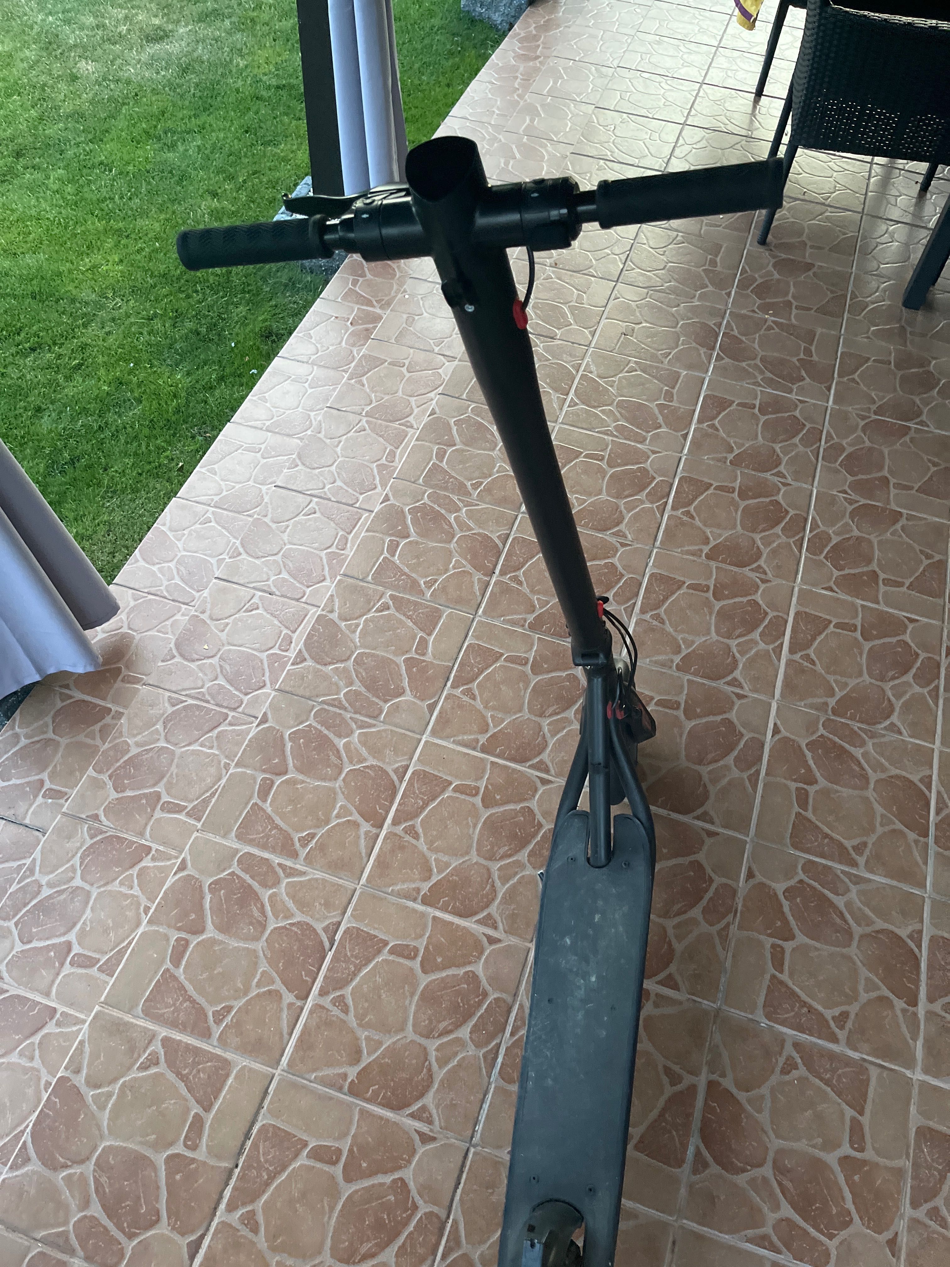 Hulajnoga elektryczna frugal impulse