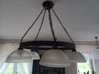 Lampa. Metalowa, szklane klosze, czarna,  Retro, łańcuch. Rustykalna.