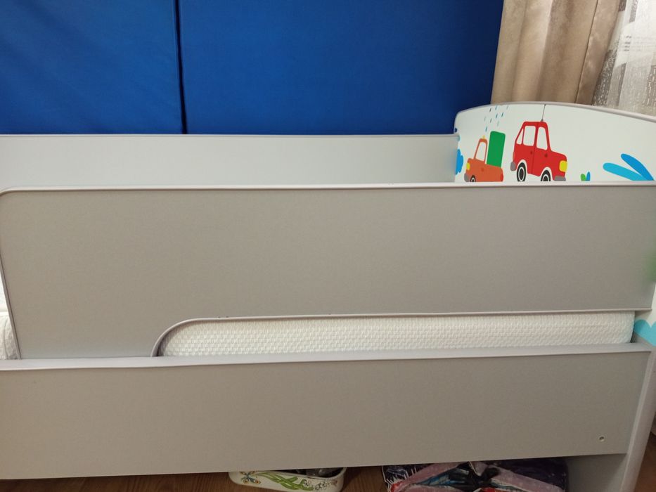 Продам детскую кровать