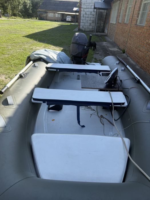 Продам лодку с мотором и эхолотом