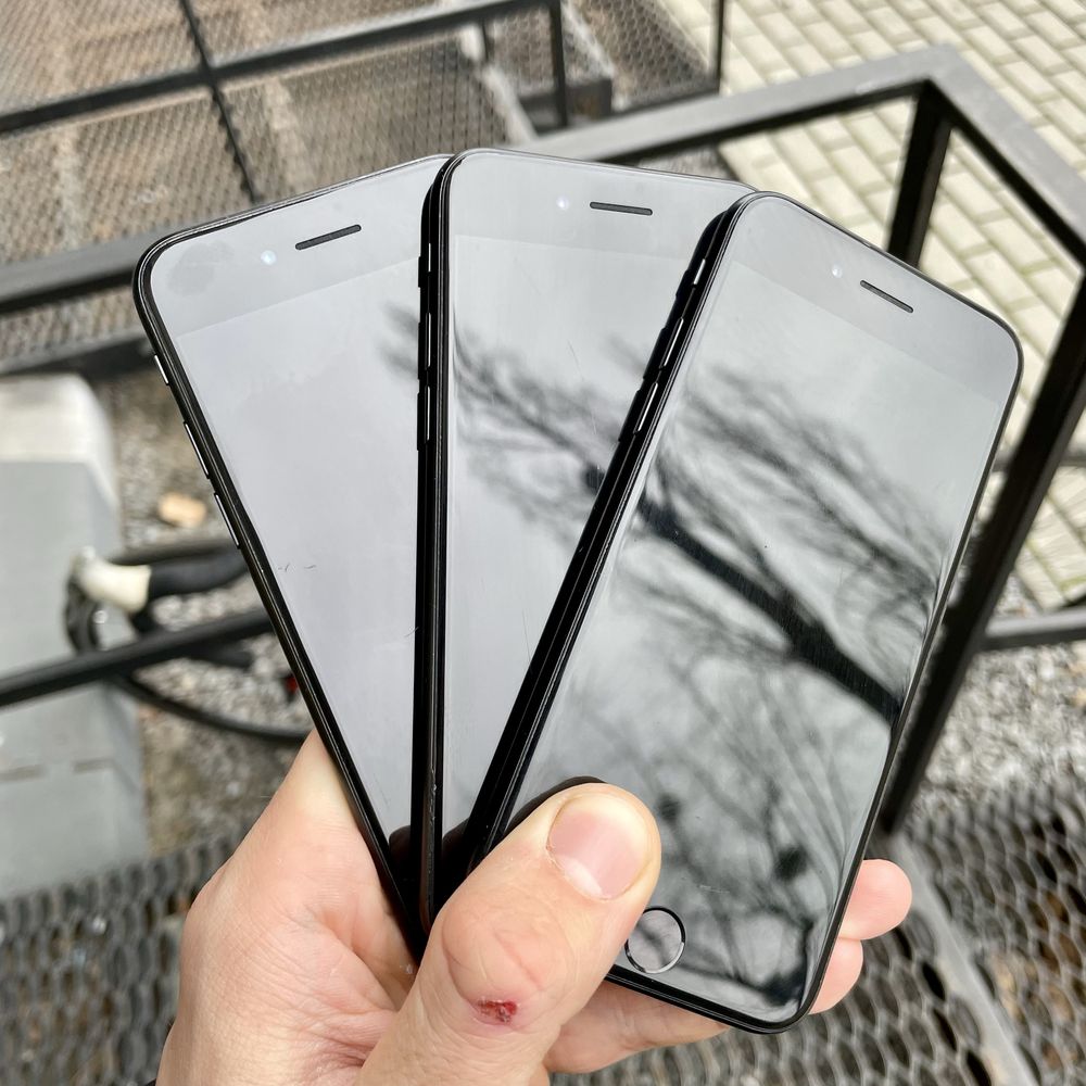 СТАН! Оригінал iPhone SE 2020 64/128/256Gb Neverlock МАГАЗИН Айфон ОПТ