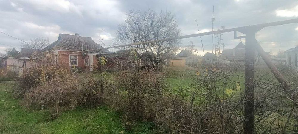 Продам дом пгт. Илльича