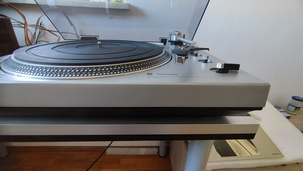 Technics SL 1300