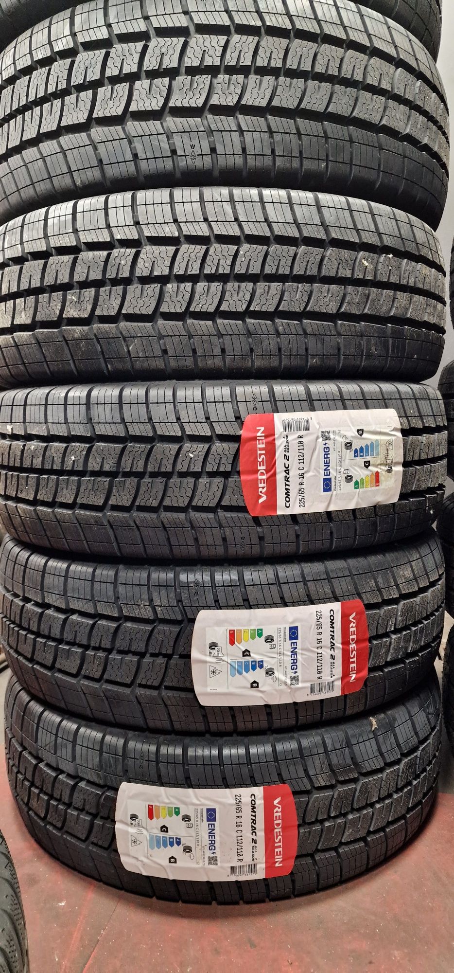 Vredestein Comtrac 2 All Season+
225/65 R16