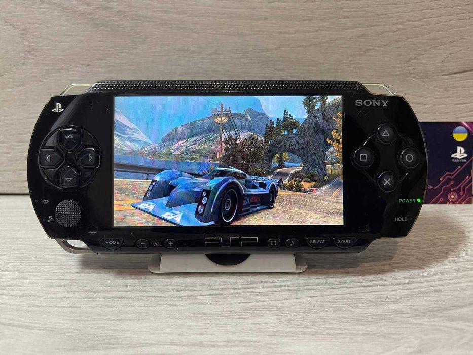 Sony PSP PlayStation Portable Black 64GB + 70 Ігор встановлено