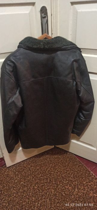 Куртка зима кожа.