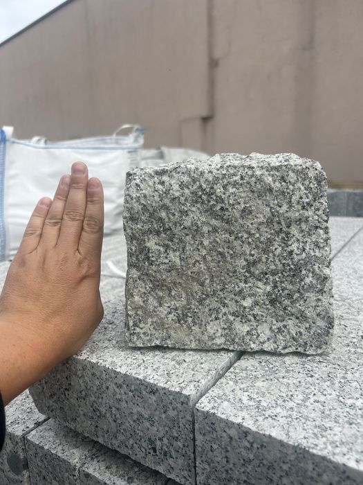 KOSTKA GRANITOWA 15x17 Szary Granit Kocie Łby Rzędówka Chlebówka Bruk