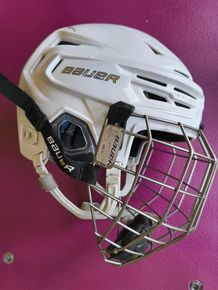 Bauer React 150 senior M 57-60 cm kask hokejowy