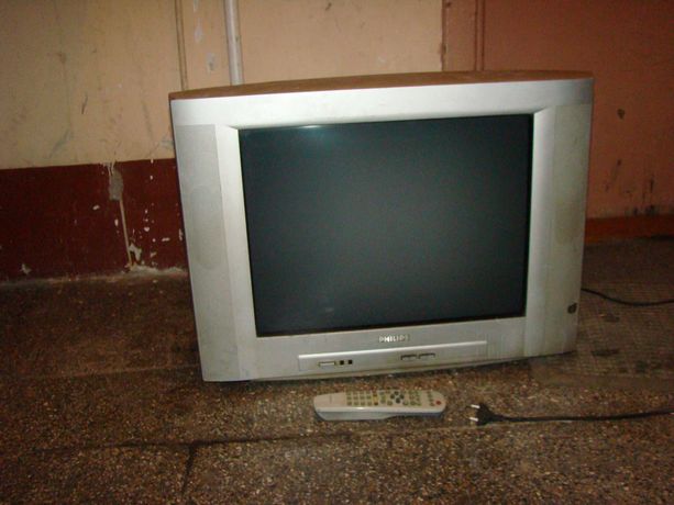 telewizor CRT płaski Philips 21" cali monitor do gier video