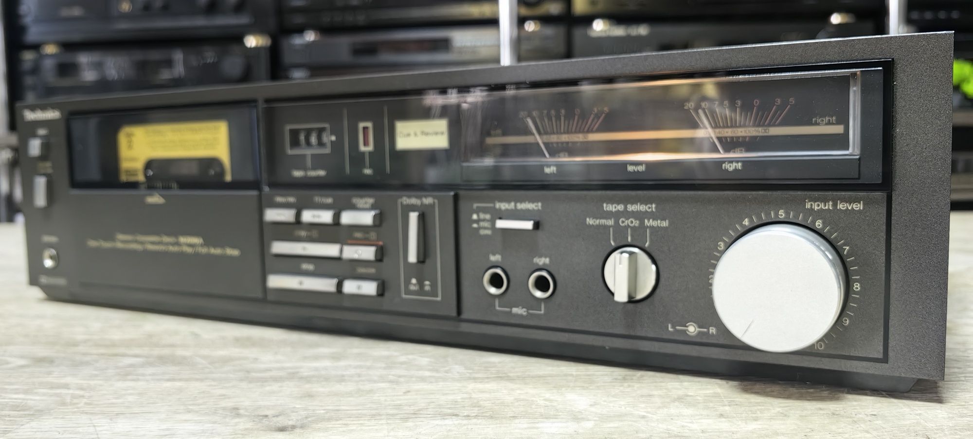 Касетний програвач Technics RS-M206A