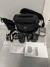 Продам Nikon D3200 + AF-S Nikkor 18-105