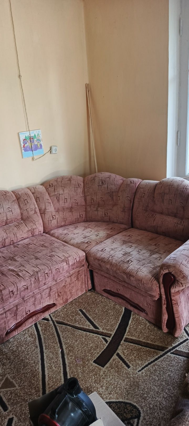 Продається диван