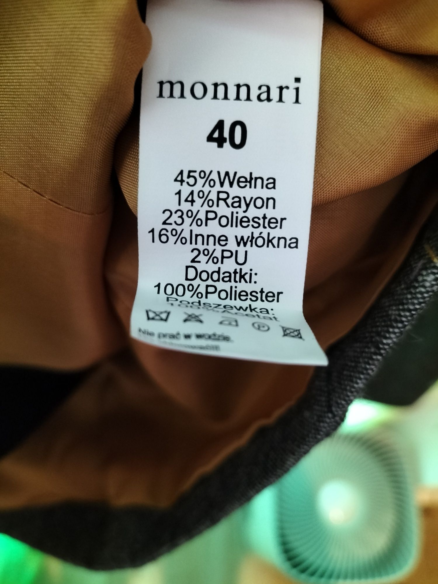 Wełniana marynarka Monnari r. 40