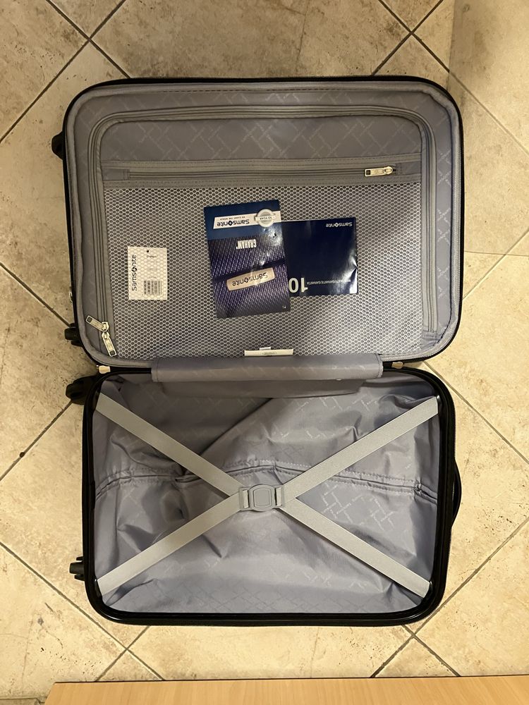 Walizka Samsonite, super lekka, 55 cm. Nowa.