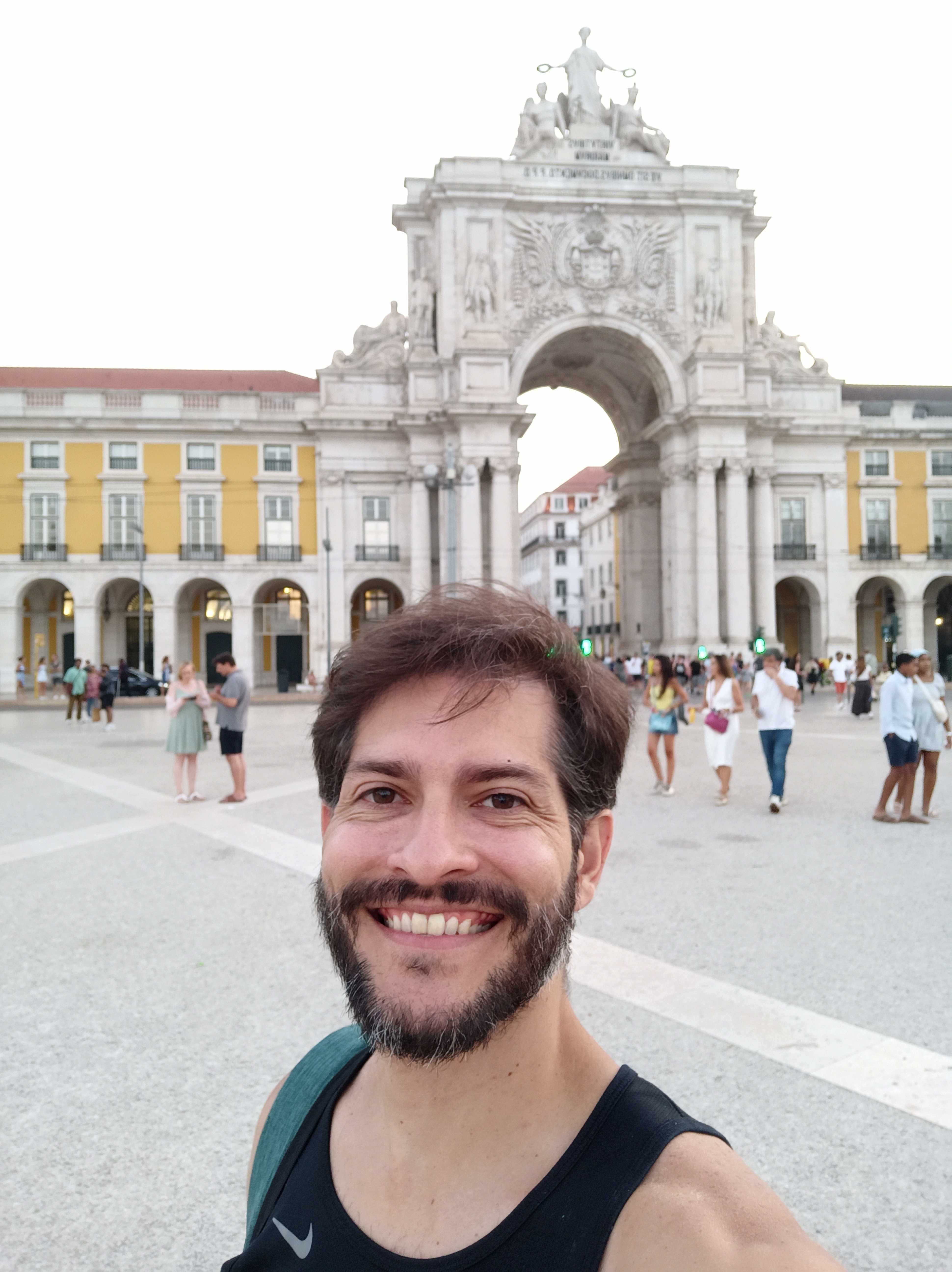 Acompanhamento de Confiança – Apoio a Idosos ou Crianças