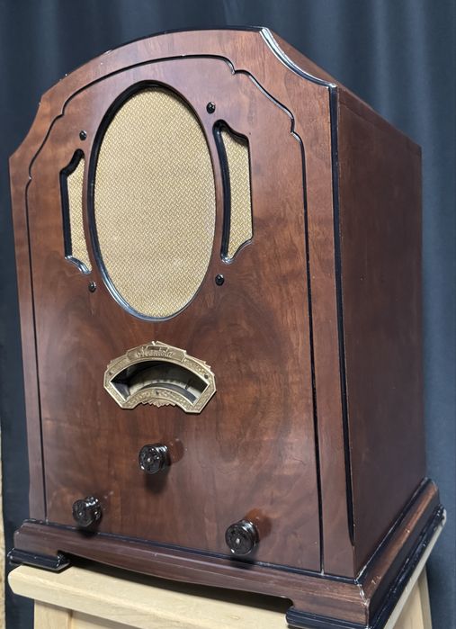 Radio Antigo a válvulas