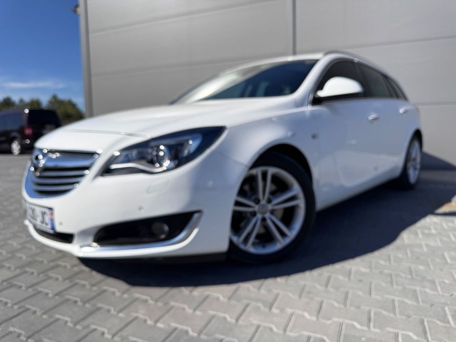 Opel Insignia bezwypadek*1wlasciciel*serwis aso*panoranma*full wer*SPORT-LINE BIZNES