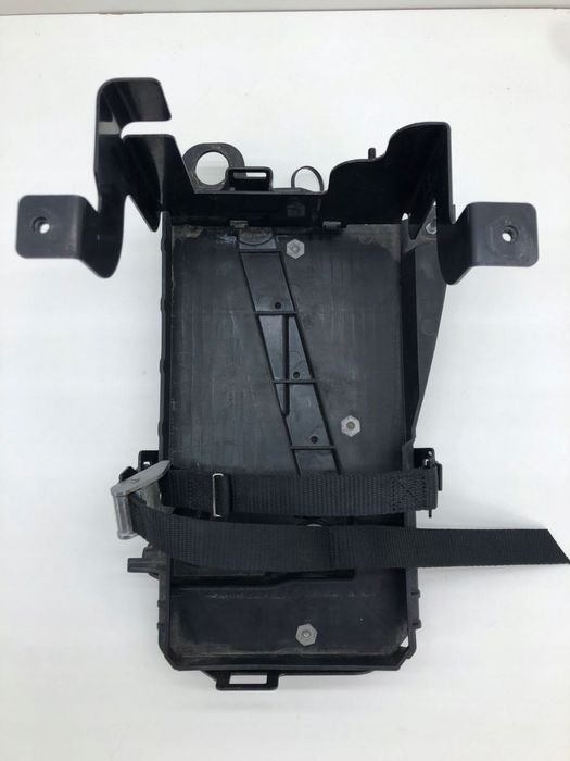 volvo xc40 podstawa obudowa akumulatora zestaw 32244014 32244415