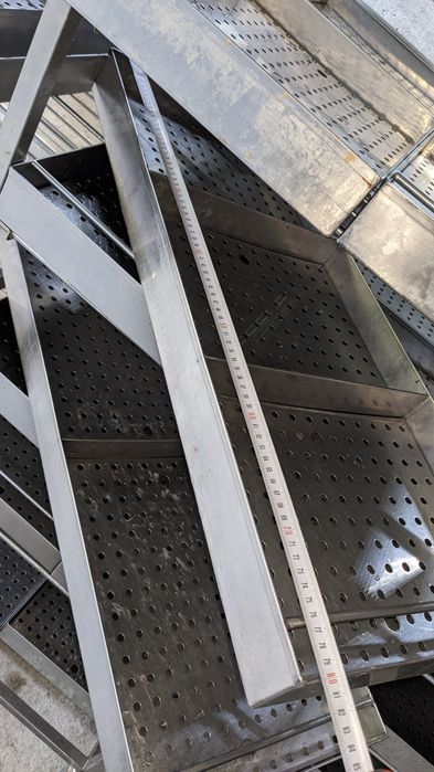 Skrzynki euro rolki wózek g/n mięso garmażerkę manery tace blachy ocie