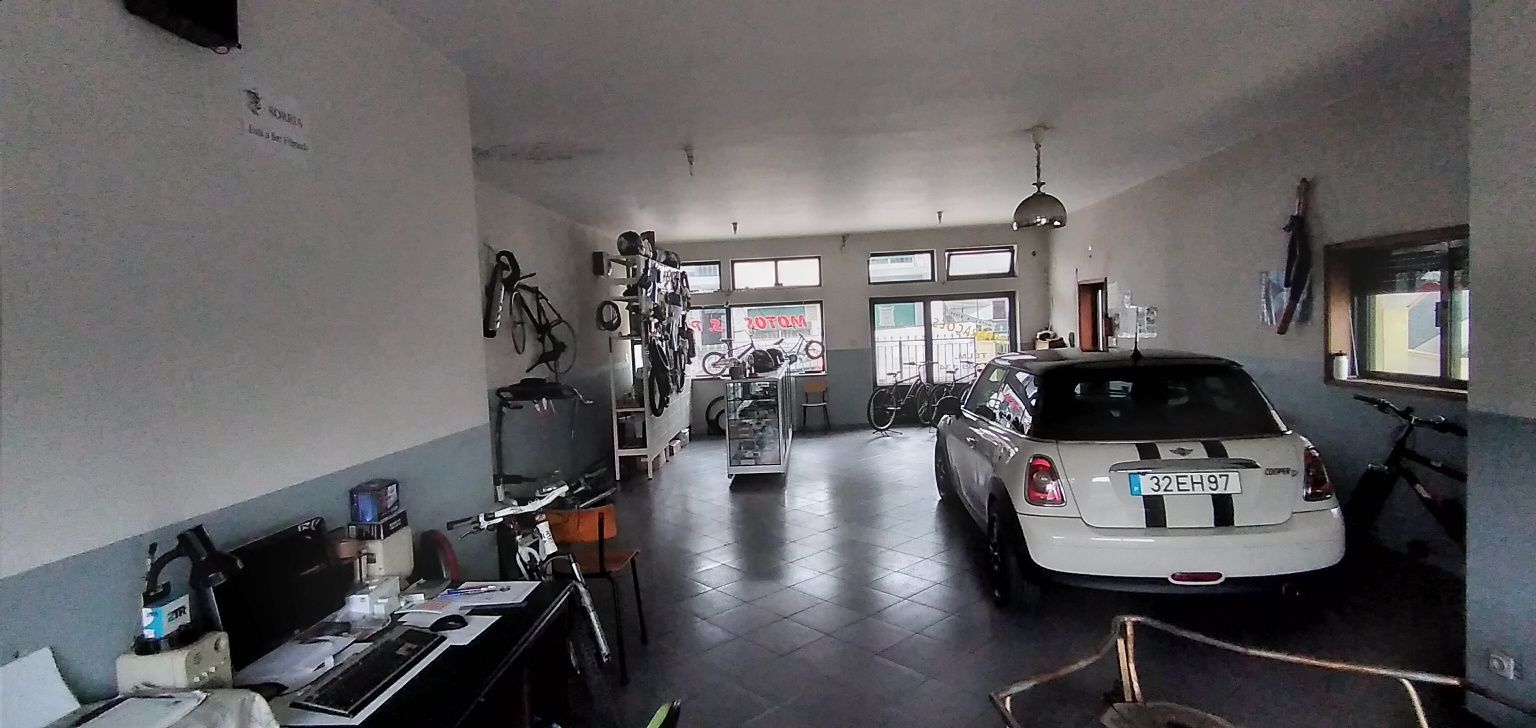 Espaço comercial em Gondomar junto ctt. S.pedro da cova o próprio.