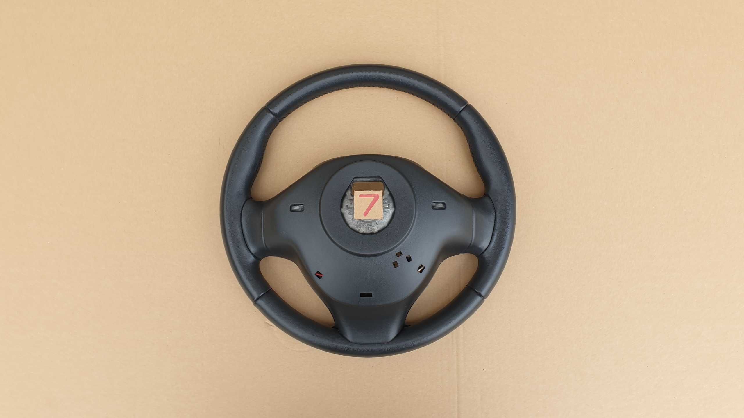 Renault Clio IV 4 kierownica skóra multifunkcja nr7