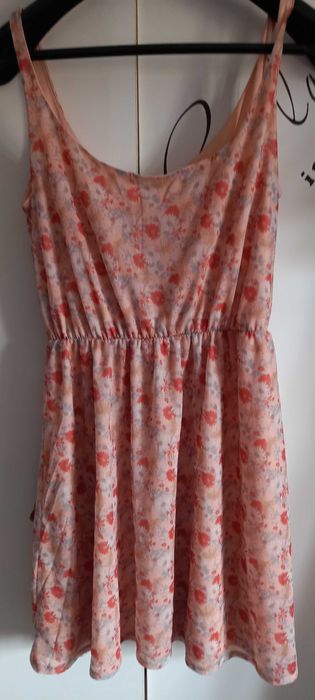 Vestido curto, de verão, tons claros - M - Pull&Bear
