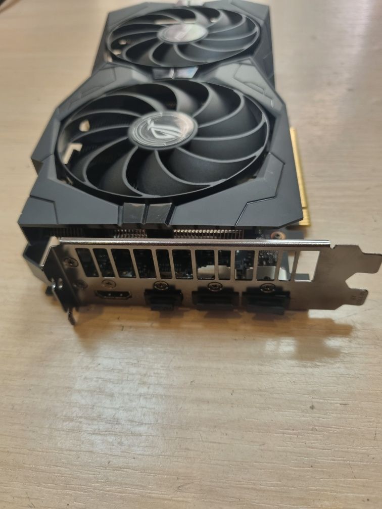 Asus GeForce GTX 1650 ROG Strix Gaming OC Edition 4GB GDDR6 128bit.