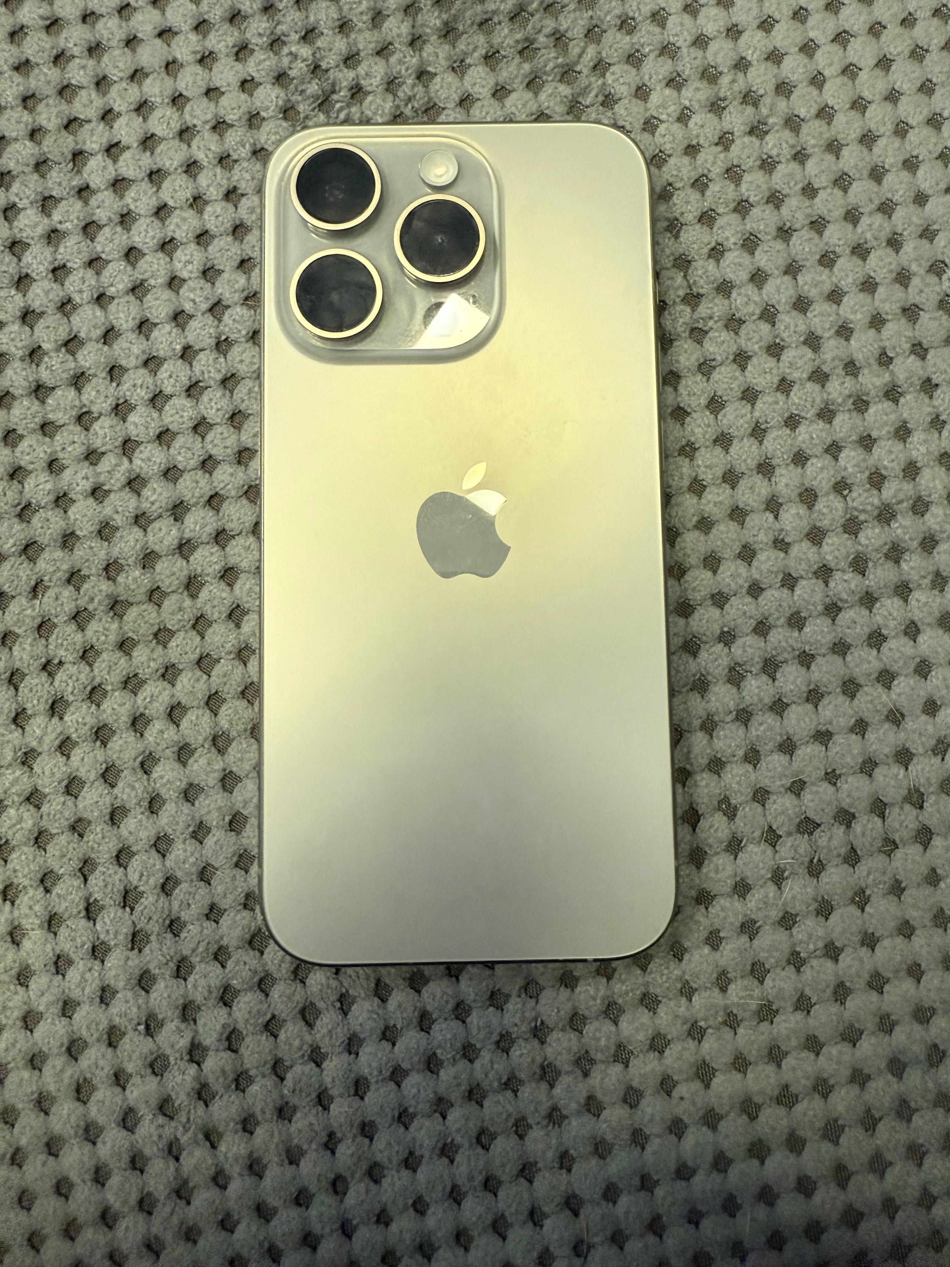 iPhone 15 pro 256 gb neverlock