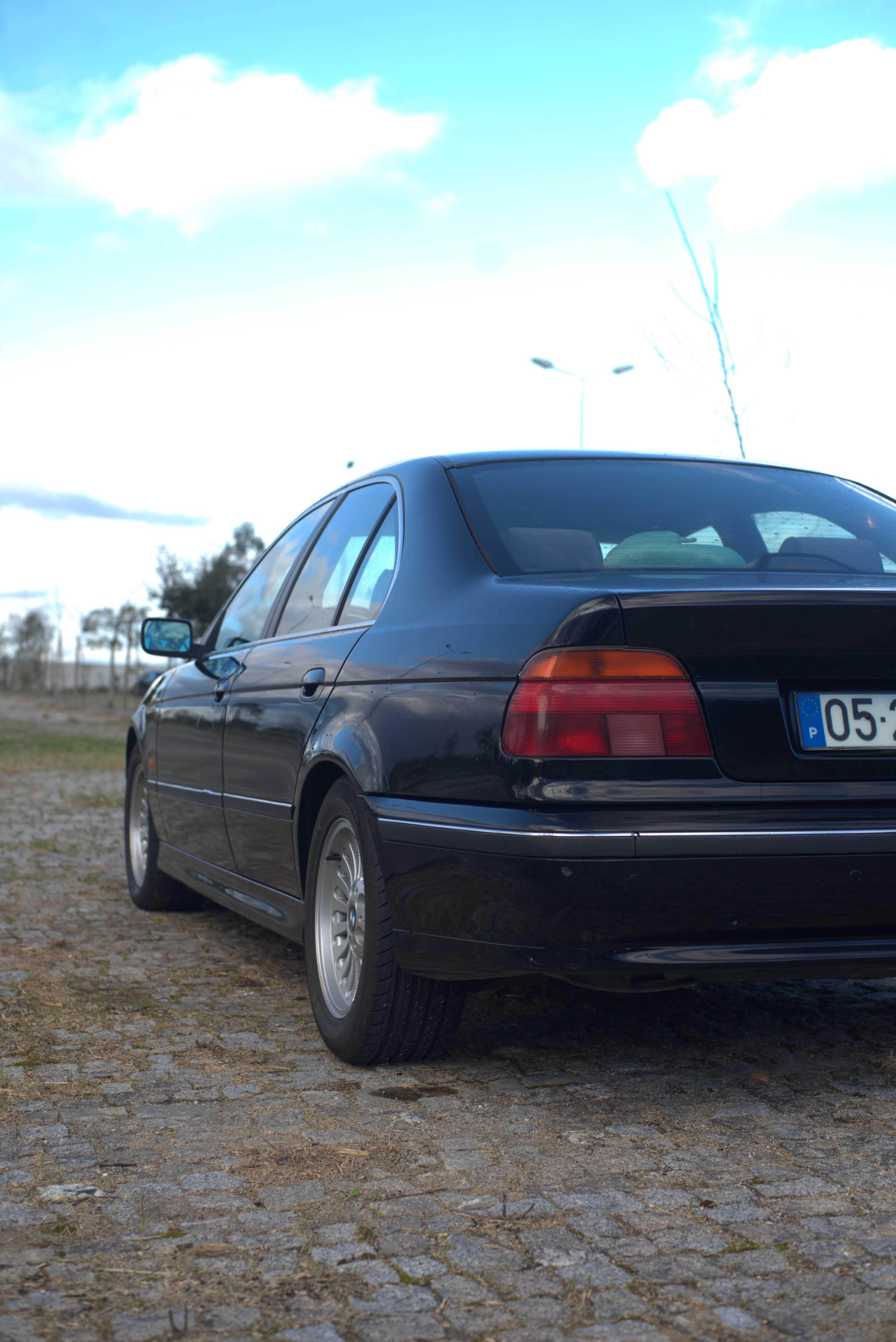 BMW 525TDS E39 .