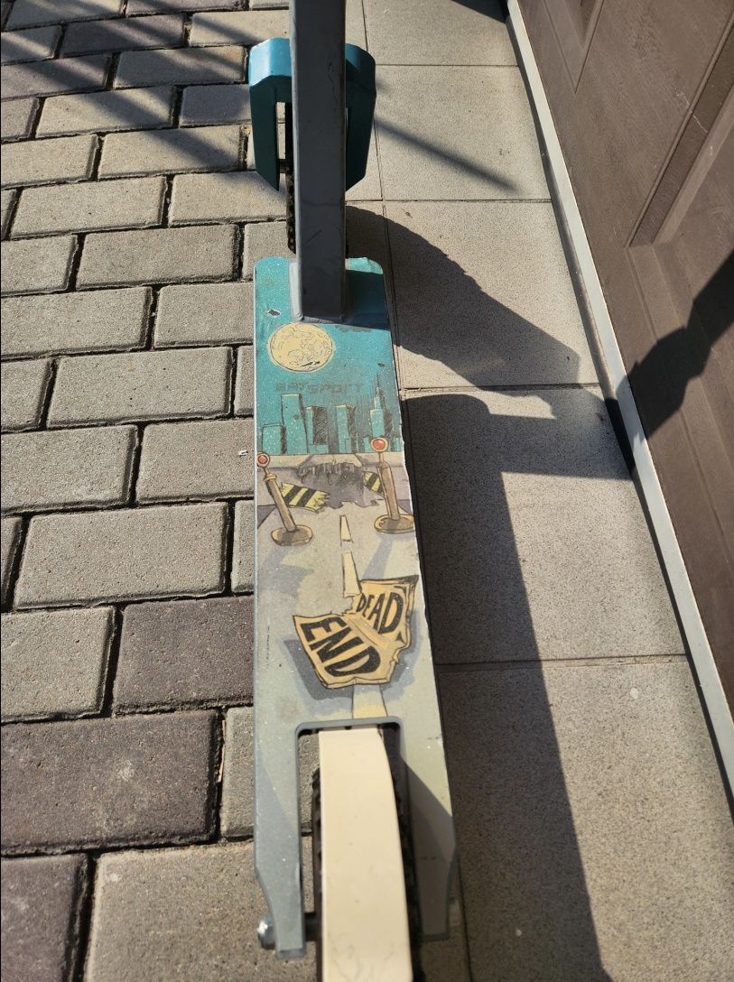 Hulajnoga B-HP815-CE niebieska dirt
