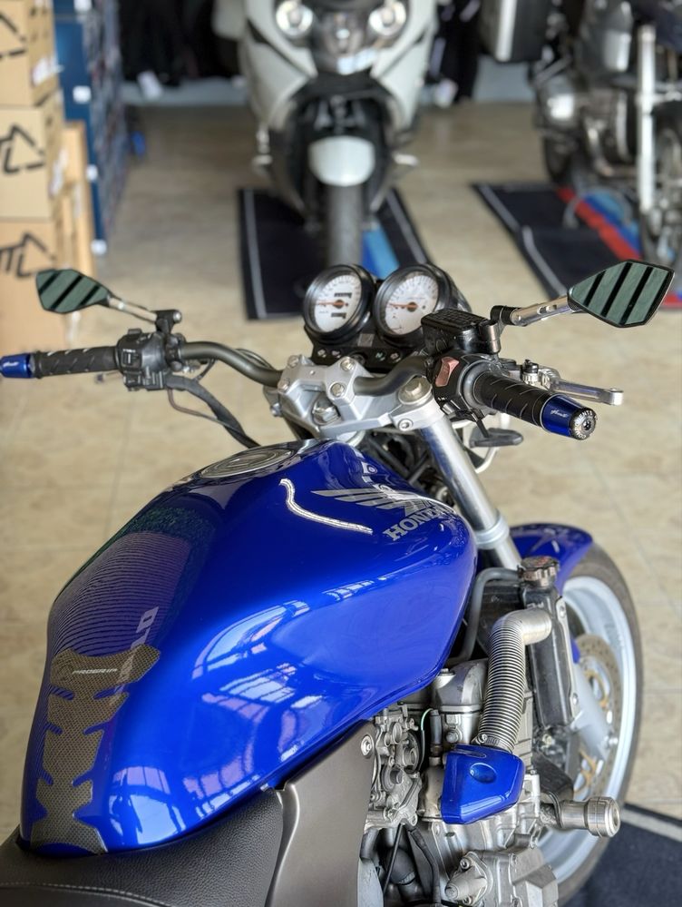 Hornet 600 C/25Kw livrete Carta A2