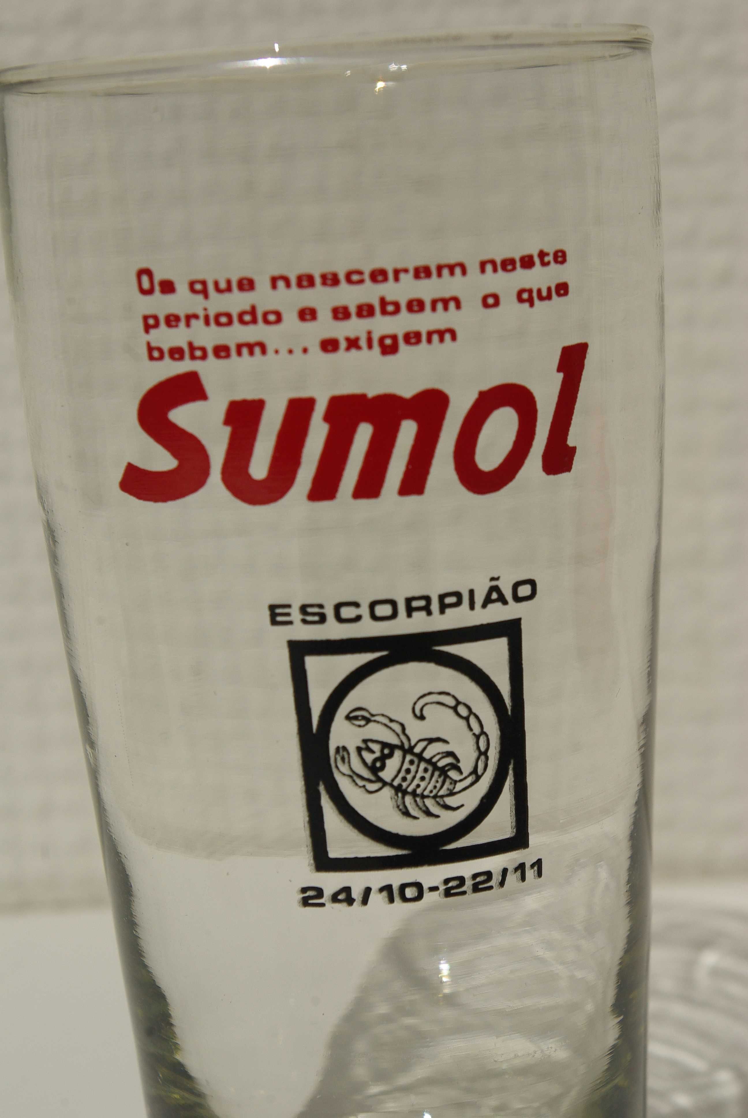 Copo antigo de refrigerante Sumol com signo Escorpião