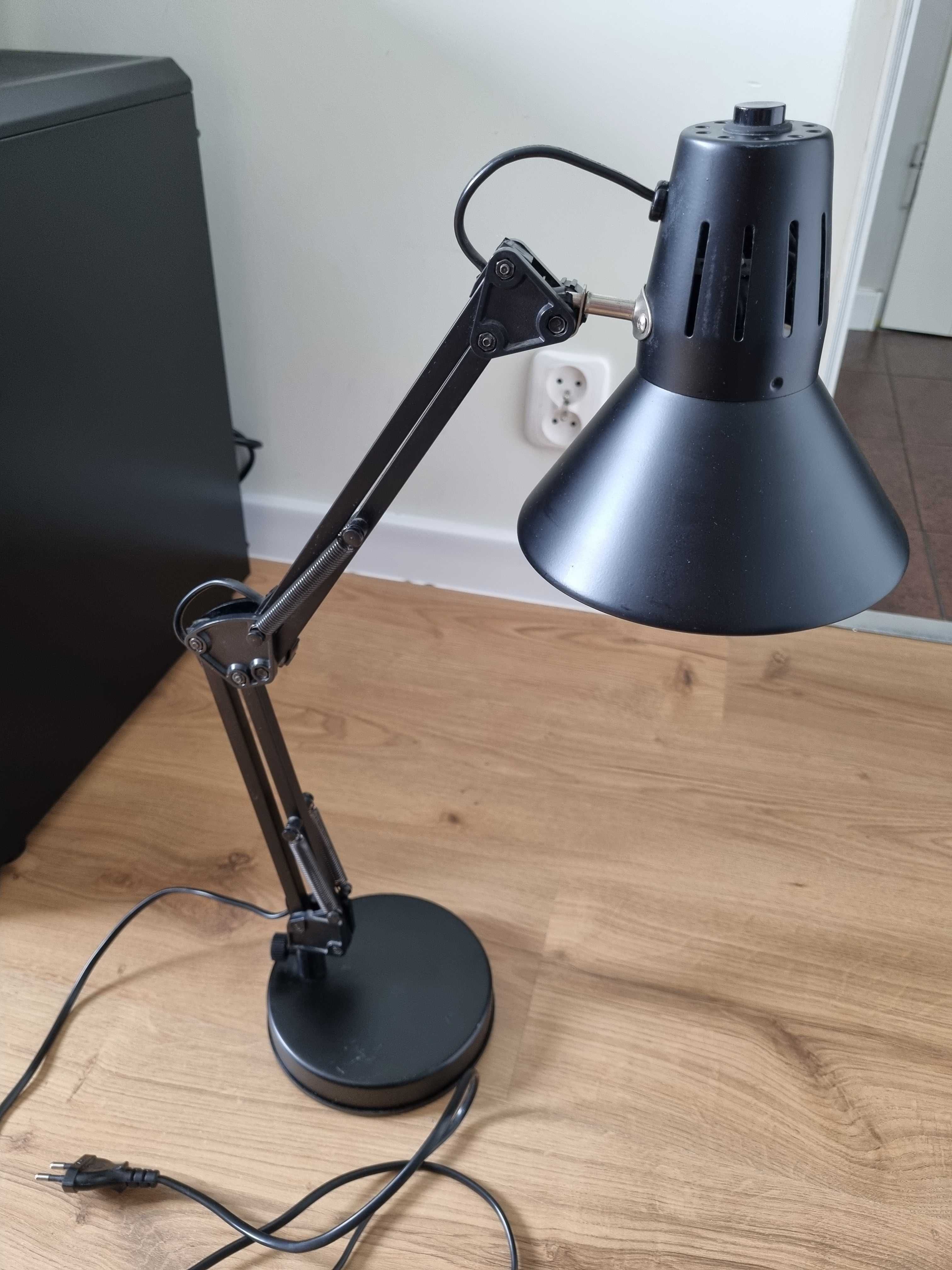 Lampka na biurko