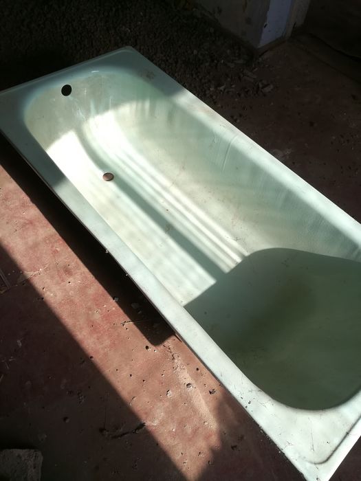 Вана б/у в хорошей состояния